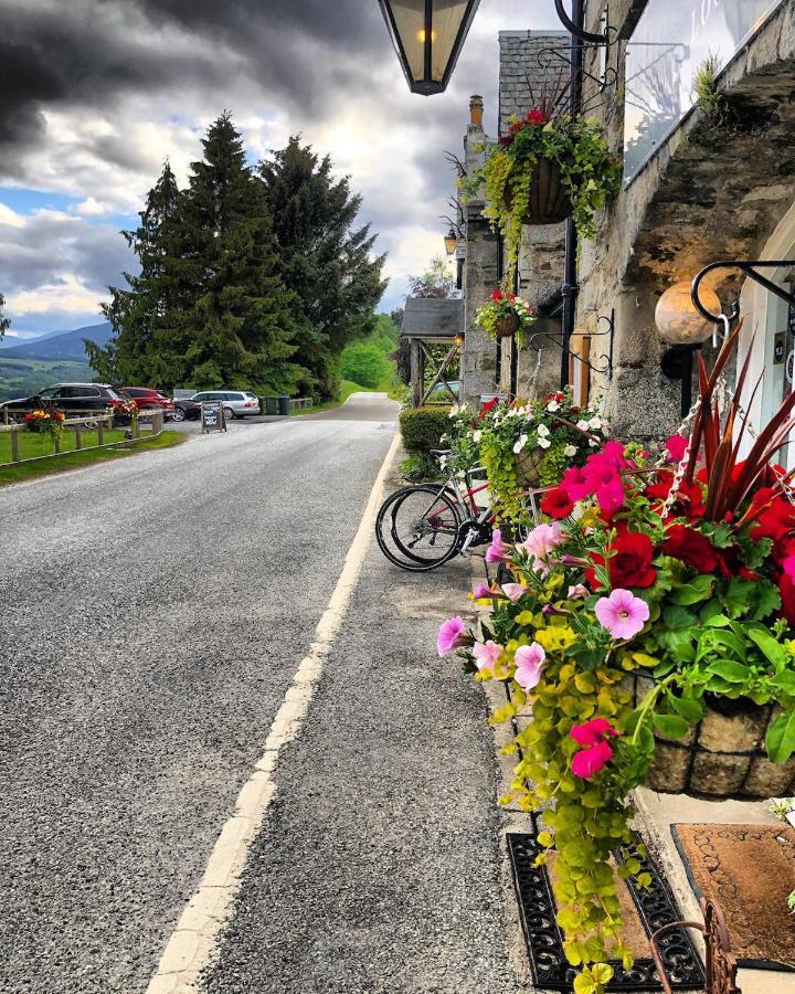 The Inn at Loch Tummel Strath Tummel Exteriör bild
